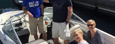 Entreprises 10 image COAL HARBOUR BOAT RENTALS travel & tourism dans Vancouver BC