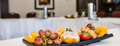 Entreprises 2 image COMFORT HOTEL AIRPORT travel & tourism dans St. John’s NL