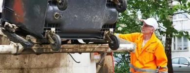 Business 1 image CROWN JUNK REMOVAL Waste Disposal & Collection Services in Montréal QC