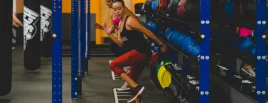 Entreprises 9 image CRUNCH FITNESS - LA SALLE Sports Grounds & Stadiums dans Windsor ON