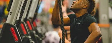 Business 4 image CRUNCH FITNESS - WEST EDMONTON MALL Sports Grounds & Stadiums in Edmonton AB