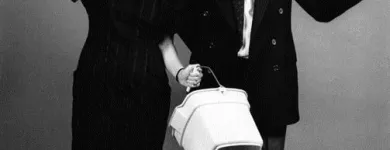 Entreprises 21 image CUSTOM MAIDS INCORPORATED Window Cleaners dans Toronto ON