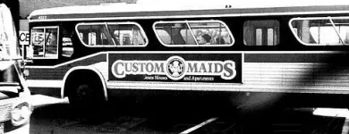 Entreprises 30 image CUSTOM MAIDS INCORPORATED Window Cleaners dans Toronto ON