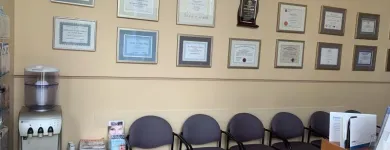 Entreprises 3 image DEERWATER DENTAL WELLNESS Dentists dans Vancouver BC