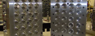 Entreprises 5 image DELMO MOLD INC. Mold Making Equipment & Supplies dans Mississauga ON