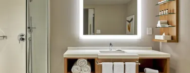 Business 12 image DELTA HOTELS BY MARRIOTT CALGARY DOWNTOWN Wedding Venues in Calgary AB