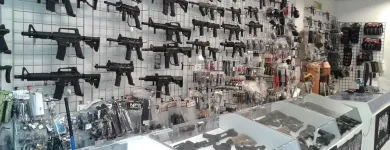 Entreprises 1 image DIVISION XP PAINTBALL INC Sports & Recreation dans Québec QC