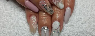 Business 8 image DOWNTOWN NAIL SPA INC Nail Salons & Technicians in Regina SK