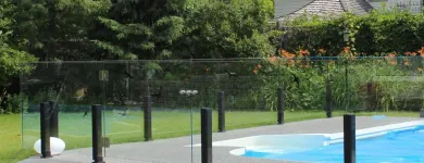 Entreprises 2 image FORT ROUGE GLASS LTD Industries & Agriculture dans Winnipeg MB