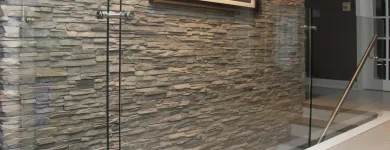 Entreprises 18 image FORT ROUGE GLASS LTD Industries & Agriculture dans Winnipeg MB