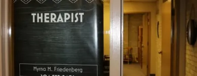 Entreprises 1 image FRIEDENBERG MYRNA Legal & Financial Services dans Winnipeg MB