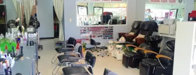 Entreprises 3 image HAIR IDOL SALON Hair Salons dans Vancouver BC