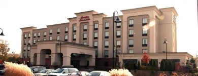 Business 20 image HAMPTON INN & SUITES BY HILTON LAVAL travel & tourism in Laval QC