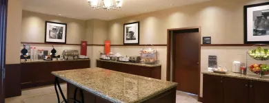 Business 6 image HAMPTON INN & SUITES BY HILTON LAVAL travel & tourism in Laval QC