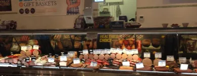 Entreprises 3 image HELMUT'S SAUSAGE KITCHEN Food & Beverage dans Kelowna BC