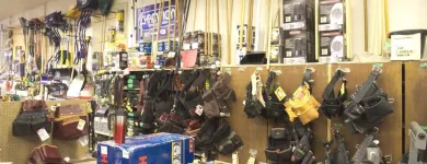 Entreprises 28 image HILLHURST HARDWARE LTD Tool Repair & Service dans Calgary AB