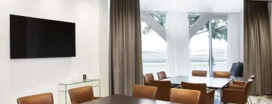 Business 30 image HILTON MONTREAL/LAVAL travel & tourism in Laval QC