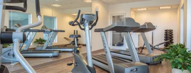 Business 27 image HOLIDAY INN EXPRESS & SUITES BELLEVILLE Wedding Venues in Belleville ON