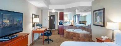 Business 18 image HOLIDAY INN EXPRESS & SUITES CLARINGTON - BOWMANVILLE Wedding Venues in Bowmanville ON