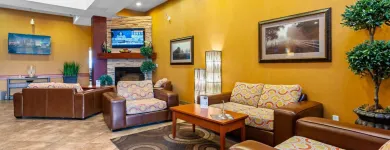 Business 33 image HOLIDAY INN EXPRESS & SUITES CLARINGTON - BOWMANVILLE Wedding Venues in Bowmanville ON