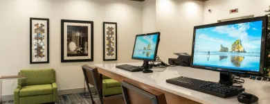 Entreprises 8 image HOLIDAY INN EXPRESS & SUITES VICTORIA - COLWOOD Wedding Venues dans Colwood BC