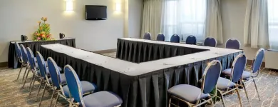 Entreprises 1 image HOLIDAY INN & SUITES LONDON Wedding Venues dans London ON