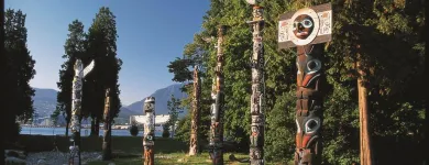 Entreprises 23 image HOLIDAY INN & SUITES NORTH VANCOUVER Wedding Venues dans North Vancouver BC