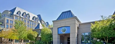 Entreprises 9 image HOLIDAY INN & SUITES NORTH VANCOUVER Wedding Venues dans North Vancouver BC