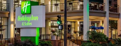 Business 4 image HOLIDAY INN & SUITES VANCOUVER DOWNTOWN Wedding Venues in Vancouver BC