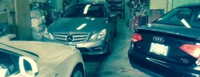 Business 3 image HUNTER'S PAINT & COLLISION CENTRE Car Body Repairs in Nepean ON