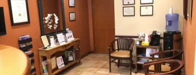 Entreprises 1 image IMPRESS PERIO IMPLANT CENTER Health & Medicine dans Burnaby BC