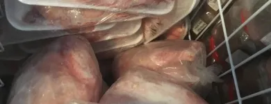 Entreprises 7 image KNYAW LUCKY STORE Supermarkets dans Thunder Bay ON