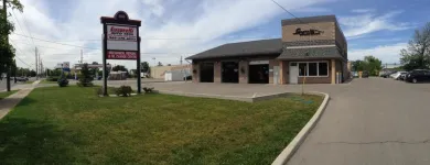 Entreprises 2 image LUCARELLI AUTO TECH Automotive dans Stoney Creek ON