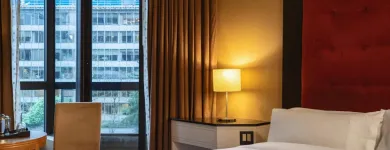 Business 34 image METROPOLITAN HOTEL VANCOUVER Wedding Venues in Vancouver BC