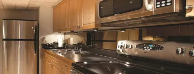 Business 38 image METROPOLITAN HOTEL VANCOUVER Wedding Venues in Vancouver BC