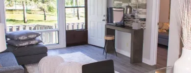 Entreprises 4 image NAVAHO APARTMENTS Real Estate Agents dans Nepean ON