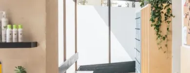 Entreprises 2 image ORIJIN YOGA Yoga Instruction & Classes dans Vancouver BC