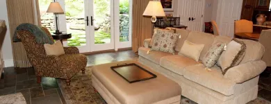 Business 1 image OUTLOOKS DESIGN Real Estate & Home Improvement in Sidney BC