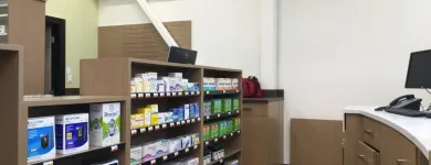 Entreprises 8 image PHARMASAVE GATEWAY Pharmacies dans Surrey BC