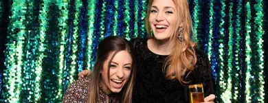 Entreprises 5 image PHOTOBOX PHOTO BOOTH Photographers & Photo Studios dans Ottawa ON