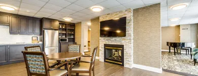 Business 3 image QUEENS AVENUE RETIREMENT RESIDENCE Residential, Retirement & Care Homes in Oakville ON