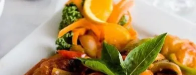 Business 7 image SABHAI THAI RESTAURANT LTD Restaurants in Sidney BC