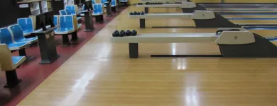 Entreprises 1 image SALLE DE QUILLES LES SAULES Sports & Recreation dans Québec QC