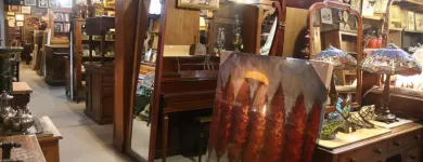 Entreprises 19 image THE BARN Shopping dans Mississauga ON