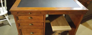 Entreprises 28 image THE BARN Shopping dans Mississauga ON