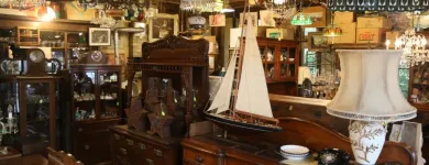 Entreprises 7 image THE BARN Shopping dans Mississauga ON