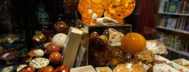 Business 18 image TRIPLE SPIRAL METAPHYSICAL GIFTS Shopping in Victoria BC