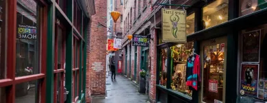 Business 21 image TRIPLE SPIRAL METAPHYSICAL GIFTS Shopping in Victoria BC