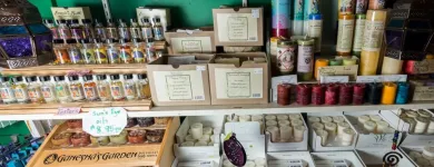 Business 28 image TRIPLE SPIRAL METAPHYSICAL GIFTS Shopping in Victoria BC