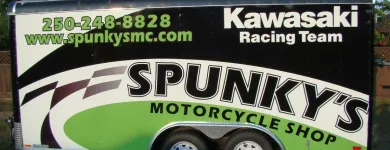 Entreprises 37 image WALLPEPPER DESIGNS Signs, Banners & Display Systems dans Parksville BC